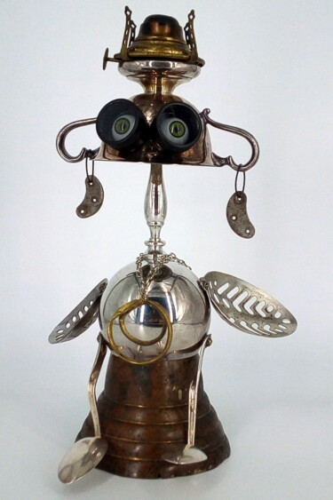 Scultura intitolato "queen bee drone* as…" da Branimir Misic, Opera d'arte originale, Metalli