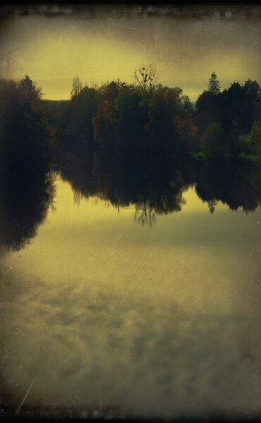 Photography titled "Misty" by Dave English, Original Artwork, Digital Photography