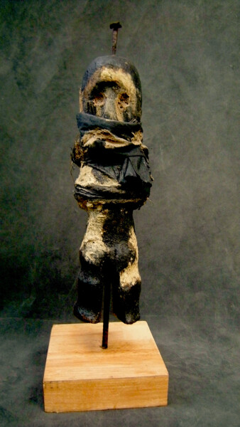Sculpture intitulée "voodoo # 198" par Cambrousse, Œuvre d'art originale, Bois