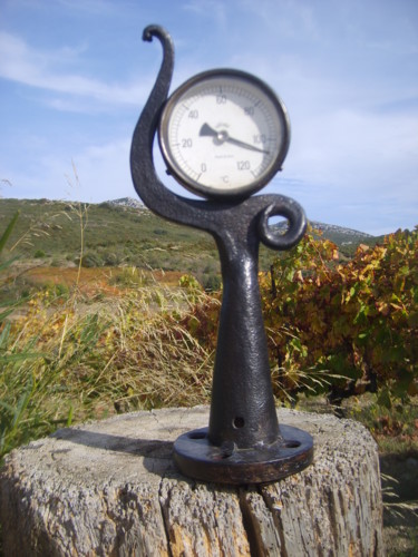 Sculpture intitulée "combien au compteur…" par Castor, Œuvre d'art originale