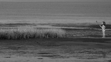 Фотография под названием "Les filles du sable…" - Caroline Nadia Brun, Подлинное произведение искусства, Цифровая фотография