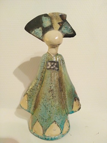 Sculpture intitulée "Mini-geisha éventai…" par Sandrine Sueres, Œuvre d'art originale, Céramique