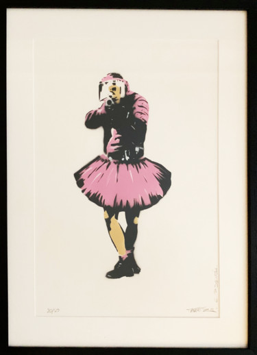 Картина под названием "Pink Cop" - Charlotte Parenteau-Denoël, Подлинное произведение искусства, Рисунок распылителем краски…