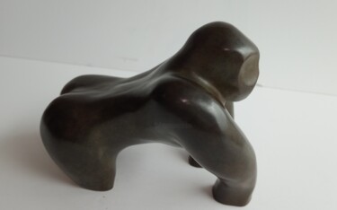 Sculpture titled "gorille" by Christian Vial, Original Artwork, Bronze