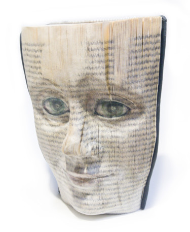 Γλυπτική με τίτλο "Book face sculpture…" από Christine Rozina, Αυθεντικά έργα τέχνης, Mixed Media