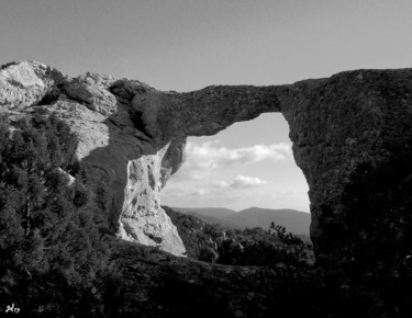 Photographie intitulée "Une arche au naturel" par Christophe Gol, Œuvre d'art originale