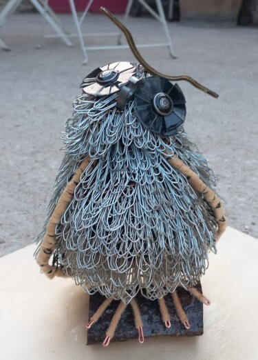 Escultura titulada "Hibou 4" por Claire Savail, Obra de arte original, Acero inoxidable