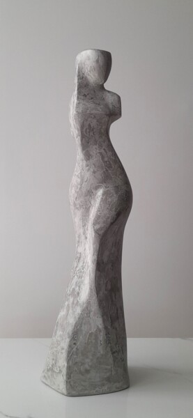 Skulptur mit dem Titel "Clairvoyant" von Clark Camilleri, Original-Kunstwerk, Beton