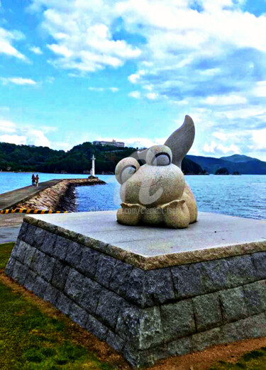 Fotografie mit dem Titel "TW36-Fish Statue" von Clement Tsang, Original-Kunstwerk, Digitale Fotografie