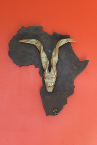 Sculpture intitulée "Trophée d'Afrique:…" par Claude Germain, Œuvre d'art originale, Métaux