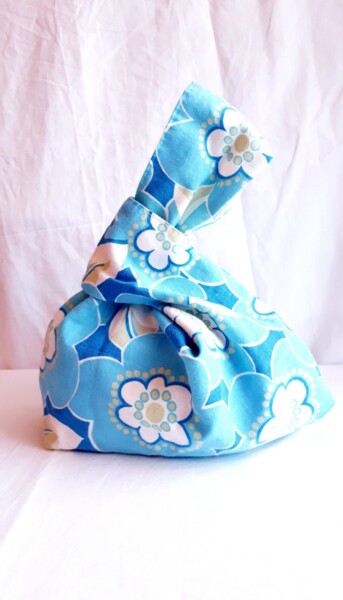 Design getiteld "KNOT BAG VINTAGE FL…" door Conscience Bohème, Origineel Kunstwerk, Accessoires