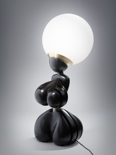 Художественная композиция под названием "Buste Teck Lampe #2" - Corbello, Подлинное произведение искусства, Дерево