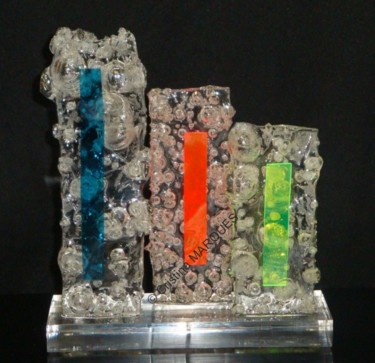 Escultura intitulada "Colors Ice Doors VI" por Cristina Marquès, Obras de arte originais, Plástico