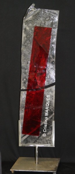 Sculpture titled "Cracked Red Ice" by Cristina Marquès, Original Artwork, Plastic