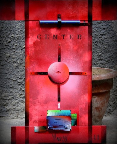 Sculpture titled "Center ll" by Dana Tomsa Oberhoffer, Original Artwork