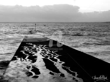 Photographie intitulée "Dessin d'eau" par Daniel Le Page (Dan Ar Pach), Œuvre d'art originale