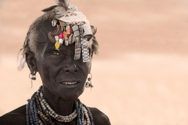 Photographie intitulée "femme Dassanech" par Daniel Roblin, Œuvre d'art originale, Photographie numérique