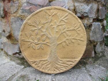 「arbre de vie」というタイトルの彫刻 David Bernardによって, オリジナルのアートワーク, ストーン