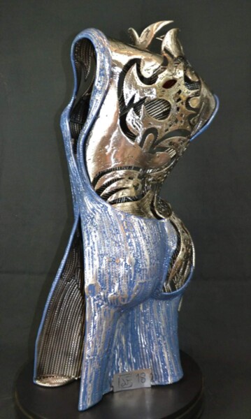 Sculptuur getiteld "BLEUET" door David Fabié, Origineel Kunstwerk, Metalen