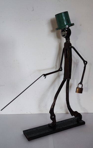 Sculptuur getiteld "the man with the ol…" door David Nativel, Origineel Kunstwerk, Metalen