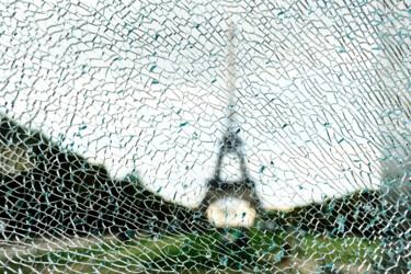 Photographie intitulée "shattered" par David Page, Œuvre d'art originale, Photographie numérique