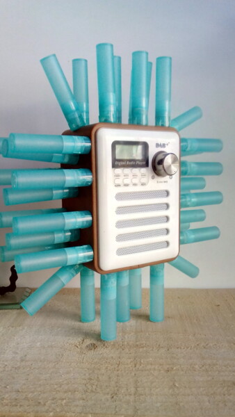 "Radio tubes." başlıklı Design David Spanu tarafından, Orijinal sanat, Aksesuarlar