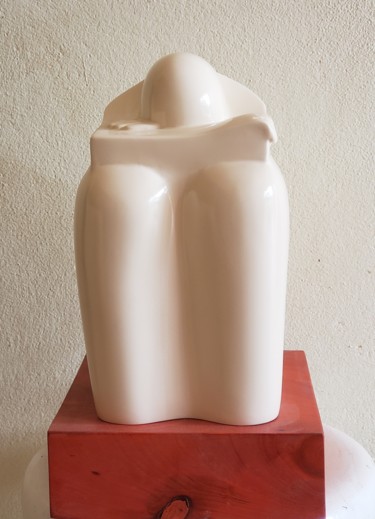 Sculpture intitulée "Introspection in wh…" par Juan Del Balso, Œuvre d'art originale, Résine