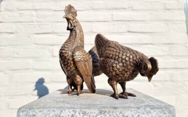 Sculpture intitulée "Rooster and chicken…" par Djamel Eddine Hafis, Œuvre d'art originale, Bronze