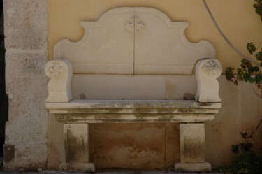 Photography titled "2. marble seat" by Doen, Original Artwork, Digital Photography