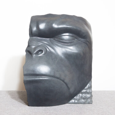 Скульптура под названием "Kong the King" - Giancarlo Dolce, Подлинное произведение искусства, Камень