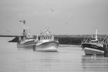 Photographie intitulée "2768 Port de Ouistr…" par Dominique Goujard, Œuvre d'art originale, Photographie numérique