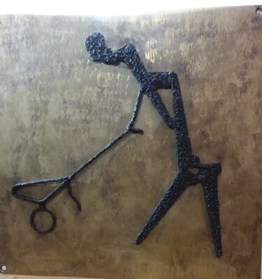 Scultura intitolato "Uomo con carriola" da Edo Romildo Chiari, Opera d'arte originale, Metalli