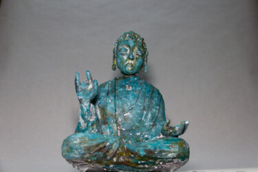 Sculpture titled "Tāra" by Volodia Varn, Original Artwork, Plaster