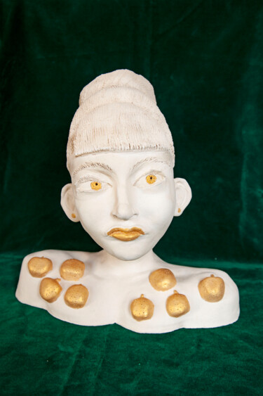 Sculpture titled "Audrey" by Elena Uljancic, Original Artwork, Ceramics
