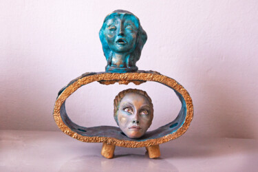 Skulptur mit dem Titel "The Dialogue" von Elena Uljancic, Original-Kunstwerk, Keramik