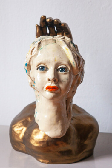 Escultura intitulada "Lulu'" por Elena Uljancic, Obras de arte originais, Cerâmica