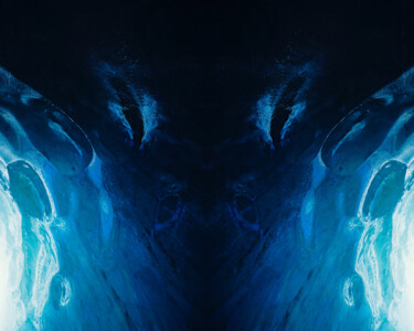 Photography titled "Immortal blue #1" by Elena Raceala, Original Artwork, Digital Photography