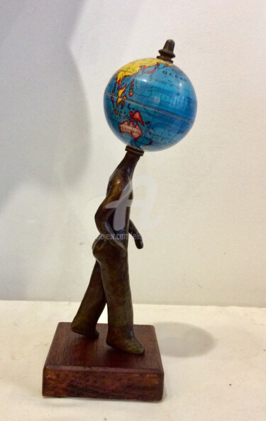 雕塑 标题为“« Le petit globe tr…” 由Elisabeth Faucheur, 原创艺术品, 青铜