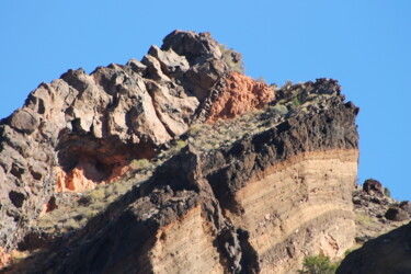 Fotografia intitulada "Rock formation in D…" por Elke Matthaeus, Obras de arte originais