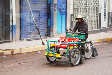 Fotografie mit dem Titel "cycle 010" von Emmanuel Jahan, Original-Kunstwerk, Digitale Fotografie