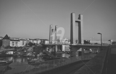Fotografia intitolato "pont de recouvrance…" da Ernest Tosetti, Opera d'arte originale, Fotografia digitale