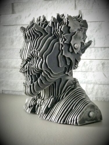 Sculpture titled "Joker -" by Filippo Pietro Castrovinci, Original Artwork, Metals