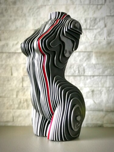 Sculpture intitulée "Woman (Fine serie u…" par Filippo Pietro Castrovinci, Œuvre d'art originale, Métaux