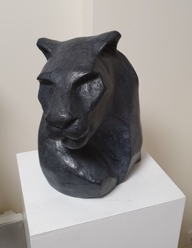 Sculpture titled "Félin" by Jeanine Fitou Valens, Original Artwork, Bronze