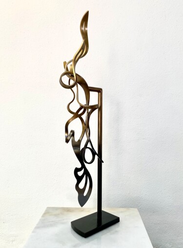 Skulptur mit dem Titel "Delusion" von Flandez, Original-Kunstwerk, Metalle