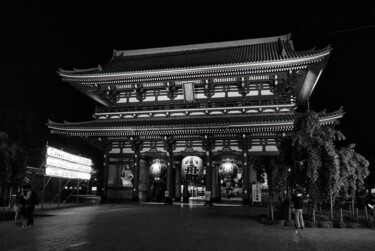 Photography titled "Temple Senso-ji Asa…" by Franck Sanz, Original Artwork, Digital Photography