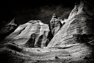 Photographie intitulée "Mountains 1" par Frank Verreyken, Œuvre d'art originale, Photographie numérique
