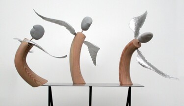 Sculpture intitulée "Tanzende Engel" par Franz Berger, Œuvre d'art originale, Bois