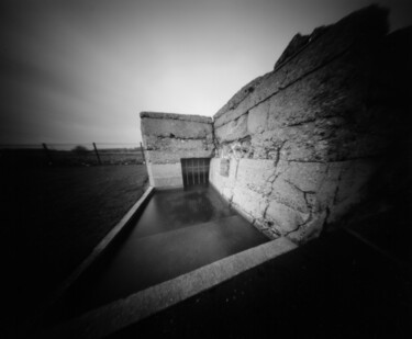 Photography titled "La casemate" by Frédéric Duchesnay, Original Artwork, Analog photography