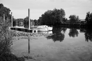 Fotografie getiteld "Petit port" door Frédéric Duchesnay, Origineel Kunstwerk, Film fotografie